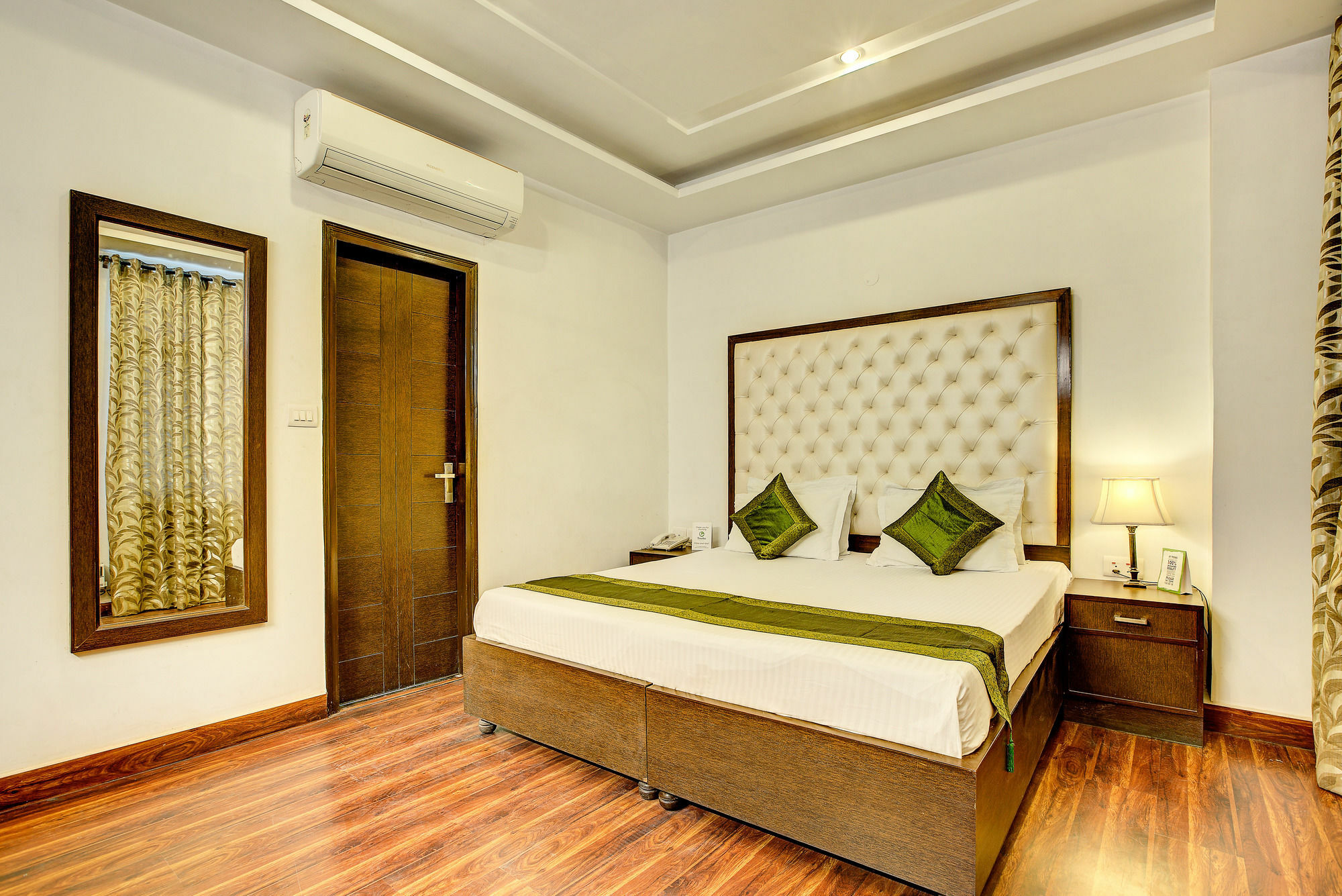 Treebo C T International Hotell Delhi  Exteriör bild